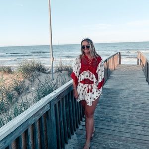 Free people kissed by the sun set